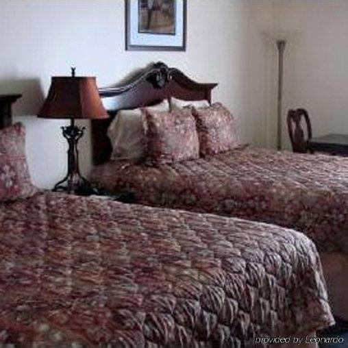 Fairgrounds Inn Du Quoin المظهر الخارجي الصورة