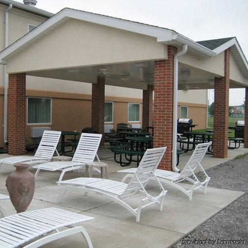 Fairgrounds Inn Du Quoin المظهر الخارجي الصورة