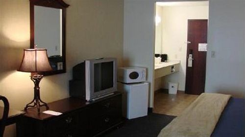 Fairgrounds Inn Du Quoin المظهر الخارجي الصورة