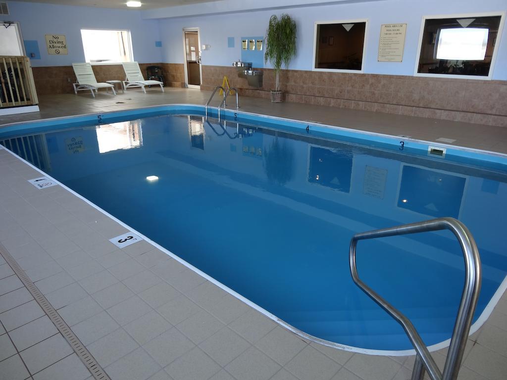 Fairgrounds Inn Du Quoin المظهر الخارجي الصورة