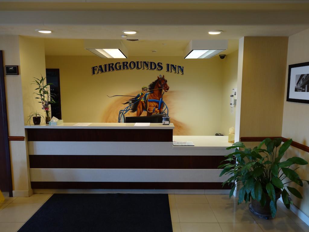 Fairgrounds Inn Du Quoin المظهر الخارجي الصورة